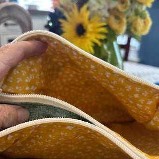 Cross Body Bag - Garden Dreams