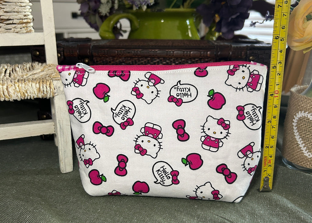 Hello Kitty Cosmetic Zipper Pouch