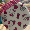 Kiss Clasp Pouch - Hello Kitty White