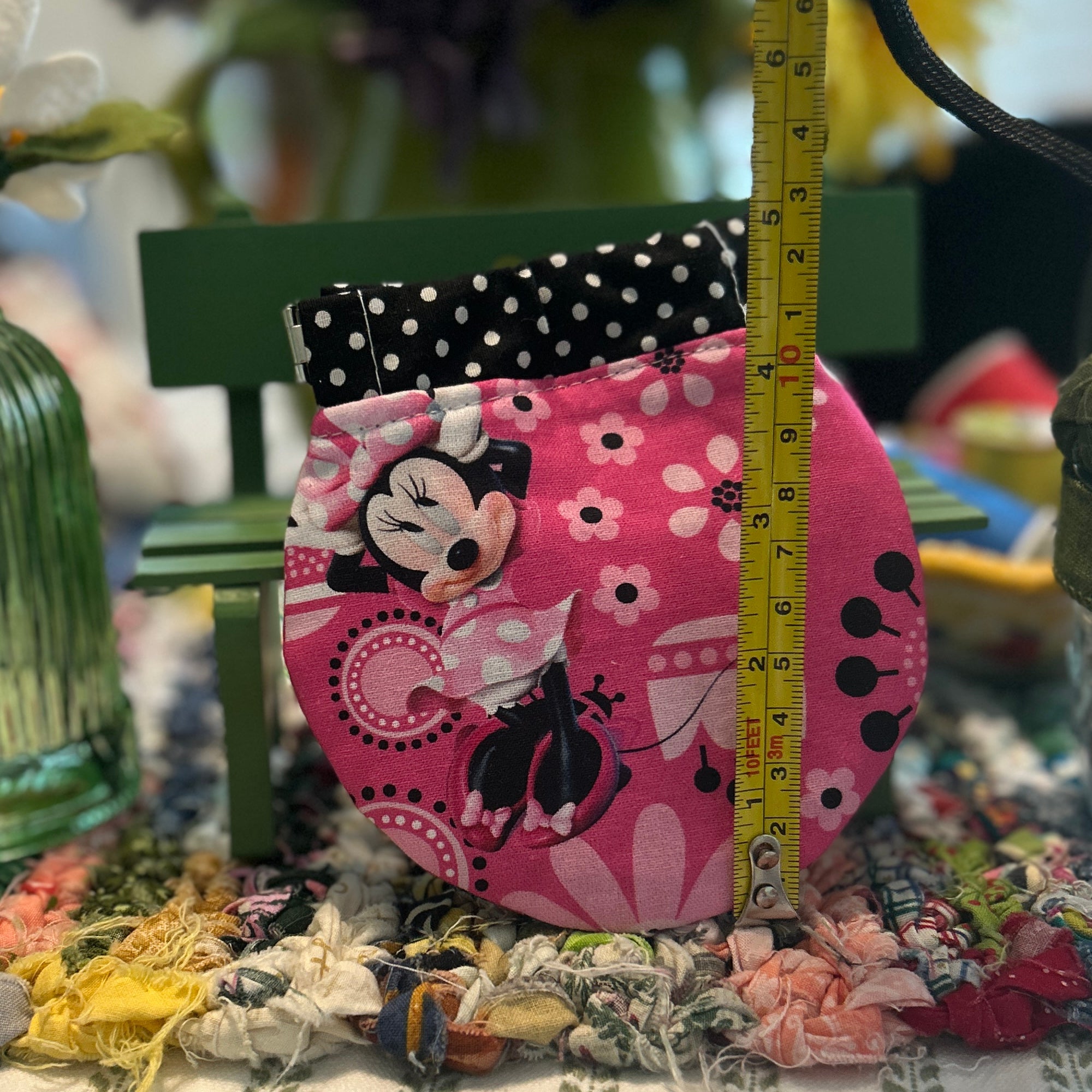 Kiss Clasp Pouch - Minnie Party
