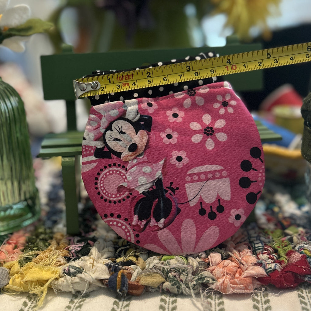 Kiss Clasp Pouch - Minnie Party