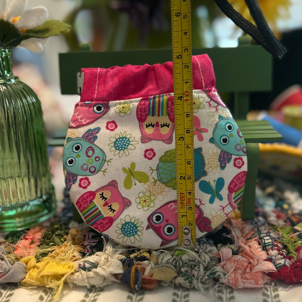 Kiss Clasp Pouch - Tossed Owls
