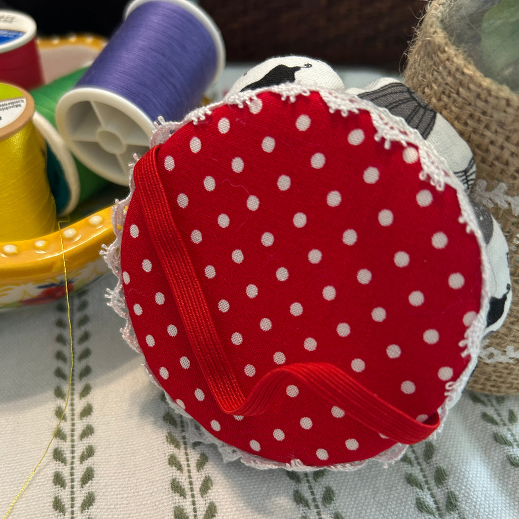 Wristlet Dressmaker Pin Cushion - Black and White